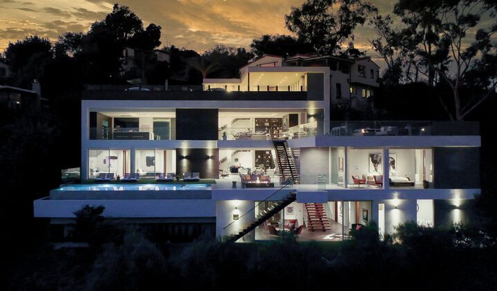 09-Los-Tilos-hollywood-hills-modern-mediterranean-home-720x422