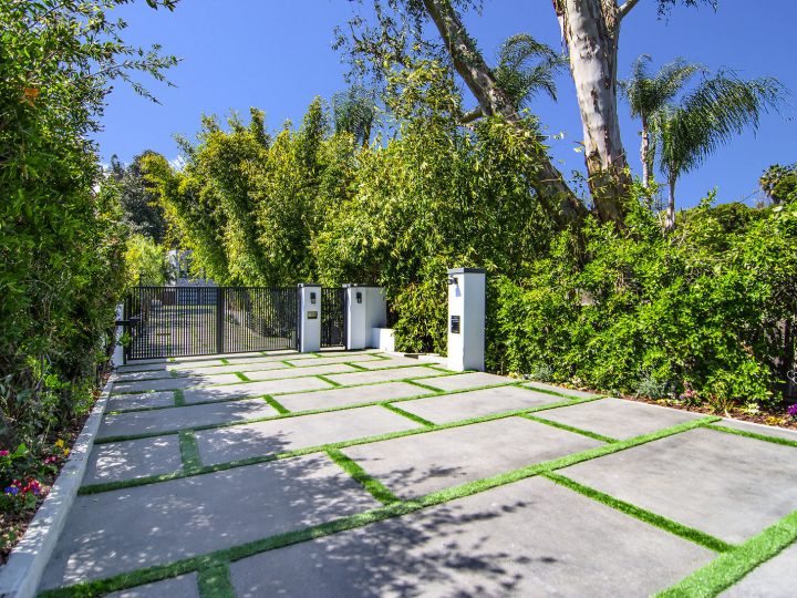 4653_vanalden_ave-tarzana_1586403746-720x540