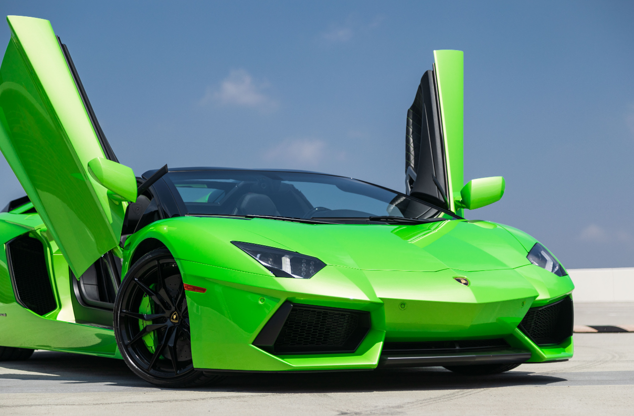 Green Lamborghini Aventador (42)