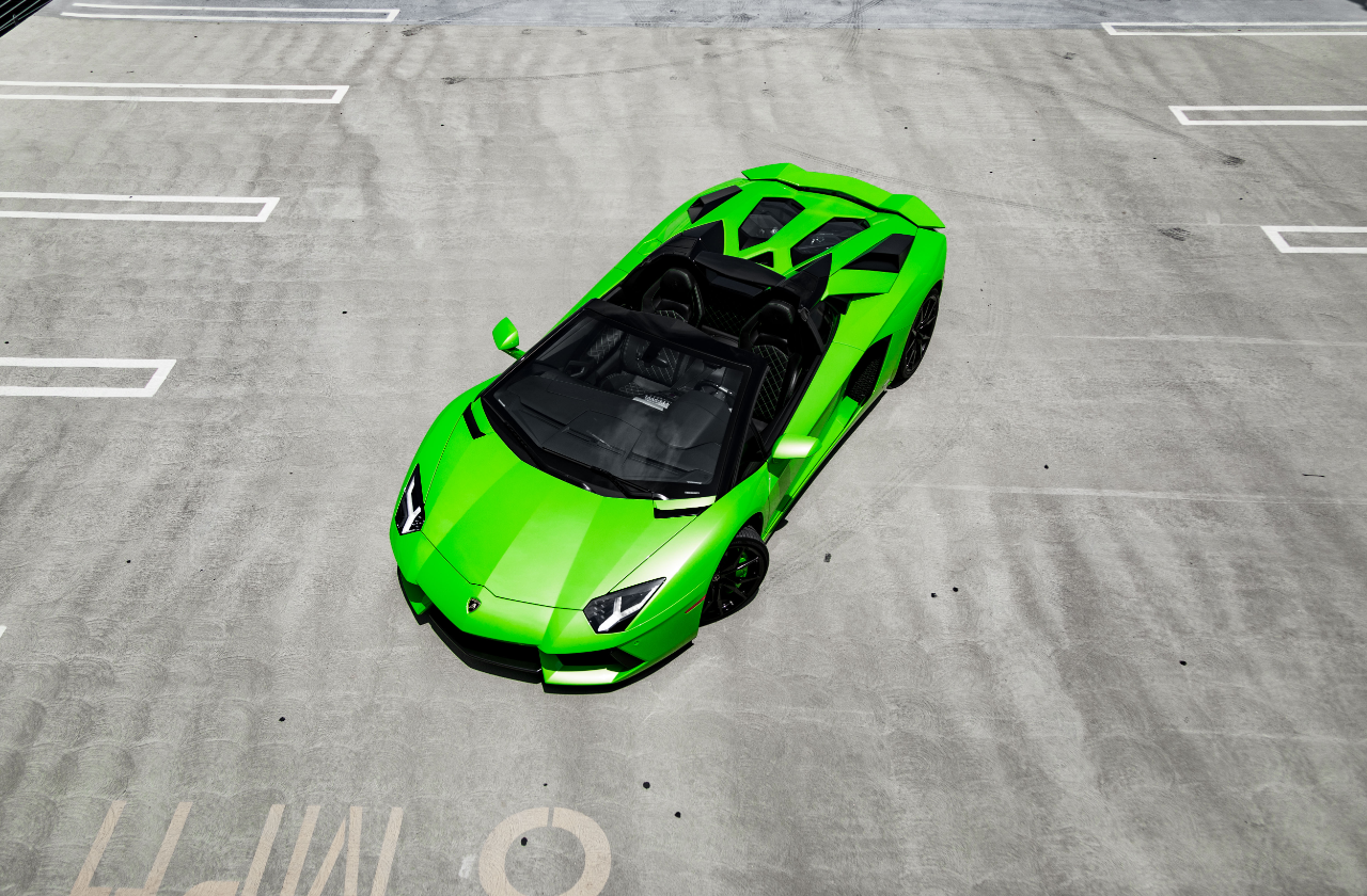 Green Lamborghini Aventador (50)