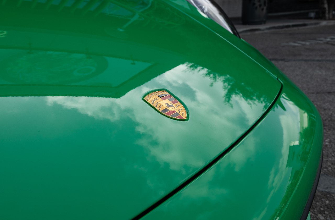 Green Porsche 911 (32)