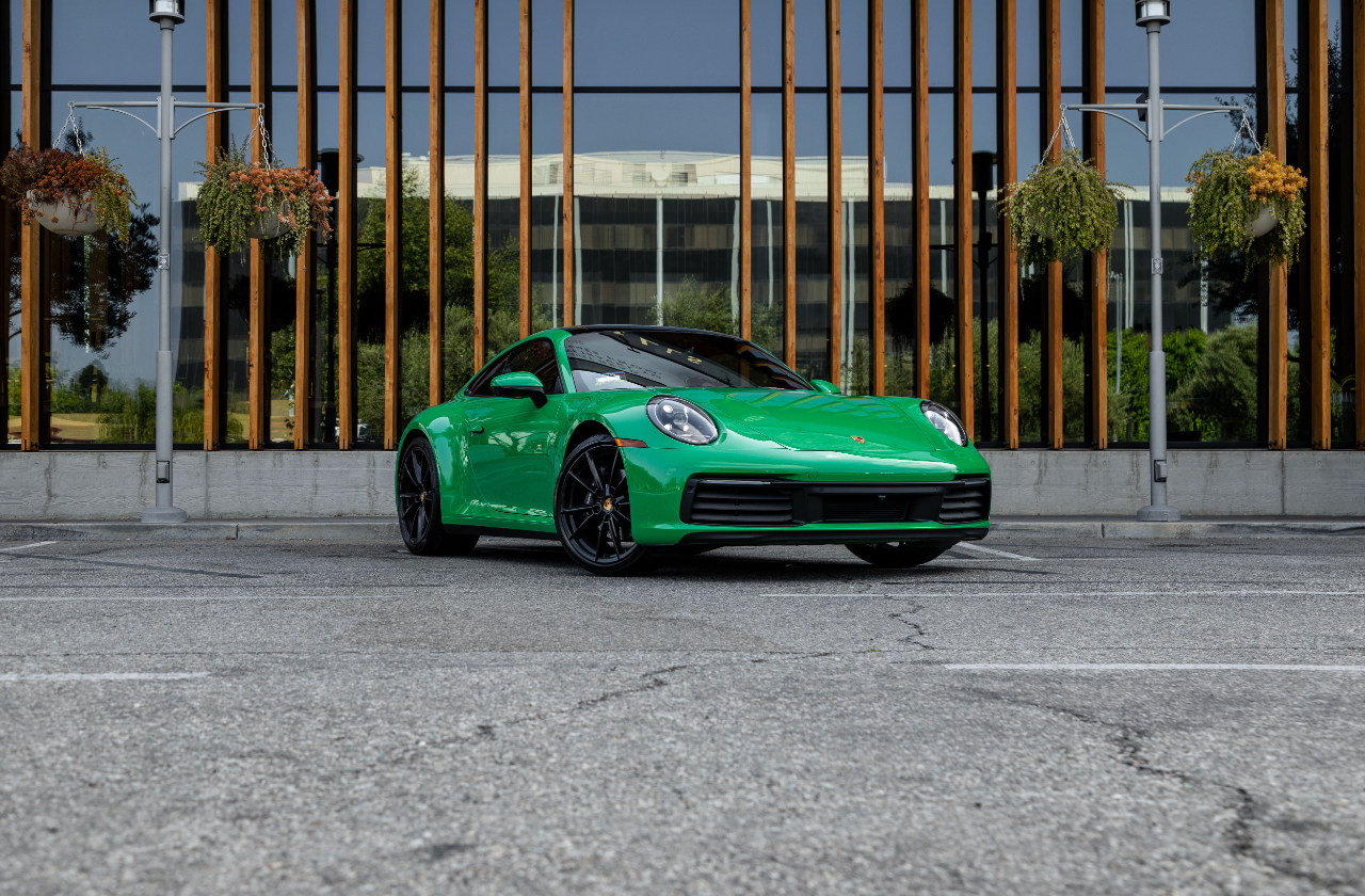 Green Porsche 911 (39)