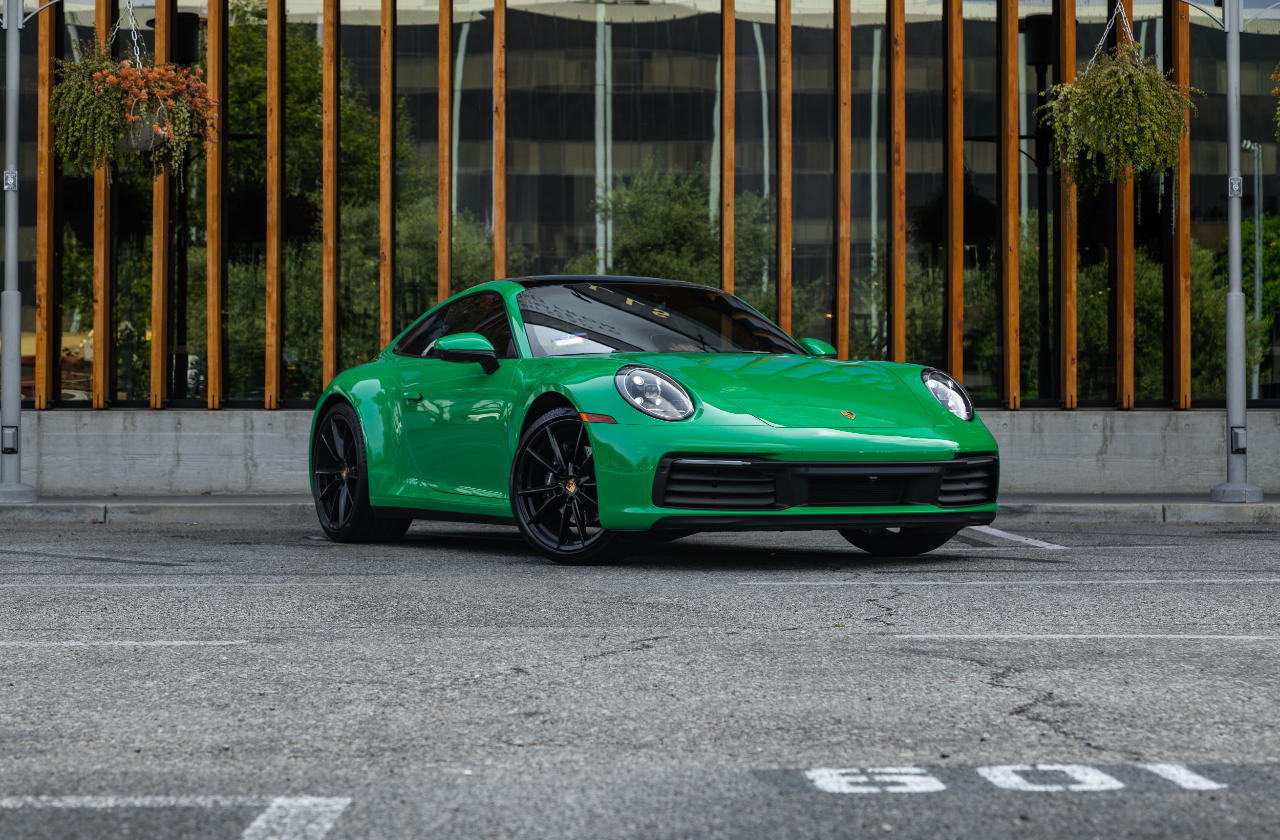 Green Porsche 911 (7)