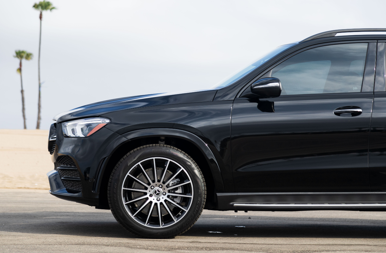 Mercedes Benz Black GLE (22)