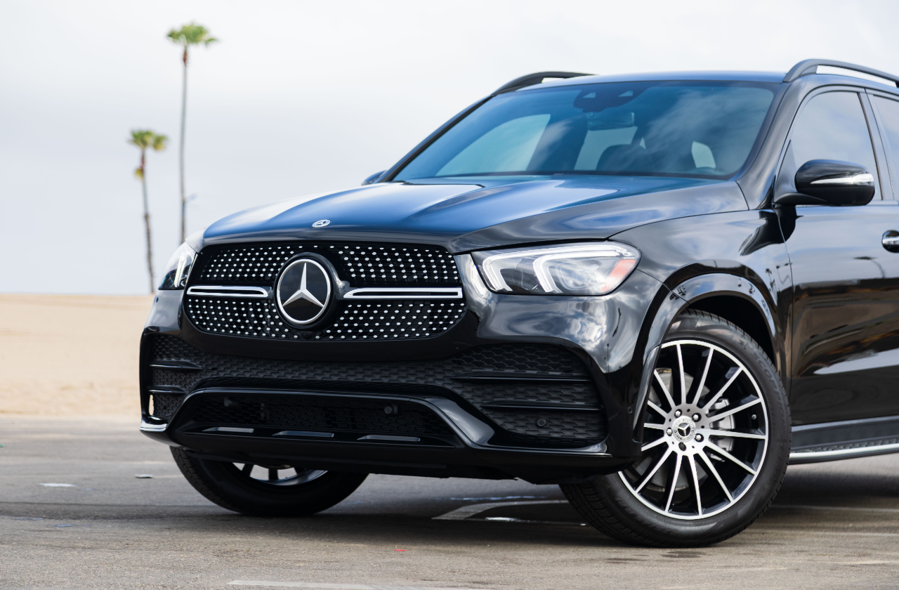 Mercedes Benz Black GLE (23)