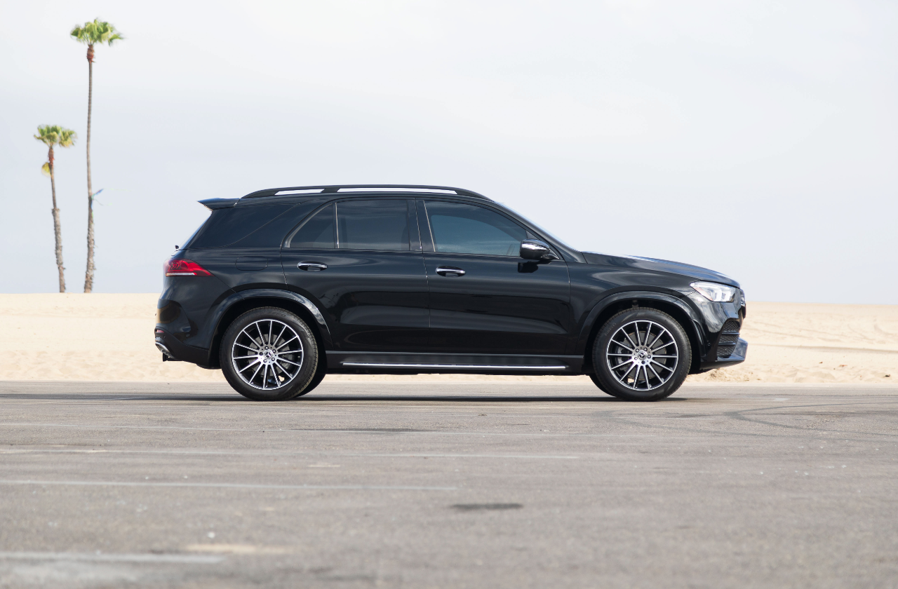 Mercedes Benz Black GLE (9)