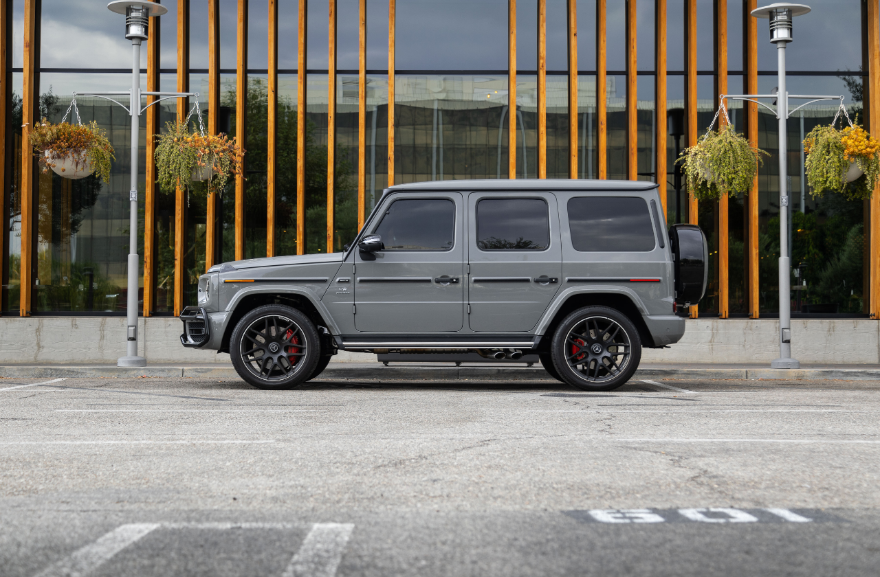 Mercedes Benz Grey G63 (13)