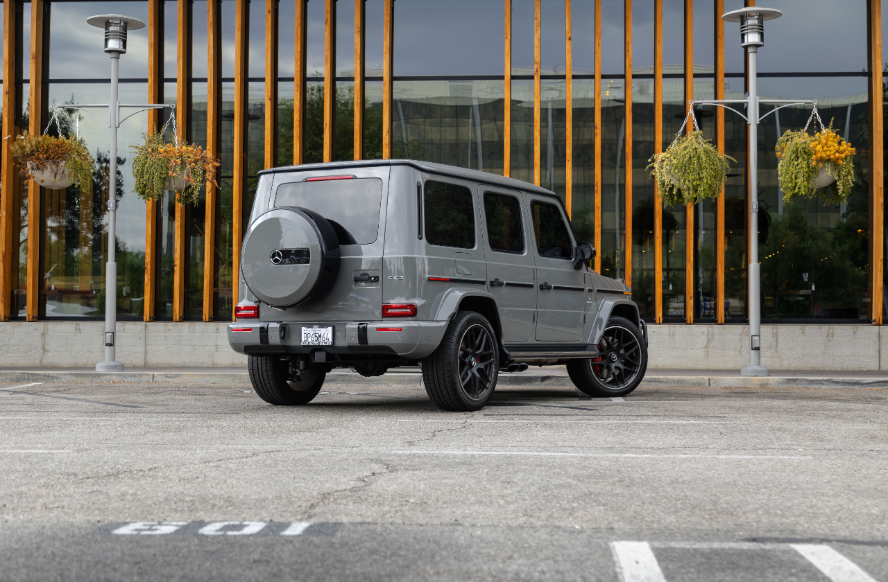 Mercedes Benz Grey G63 (14)