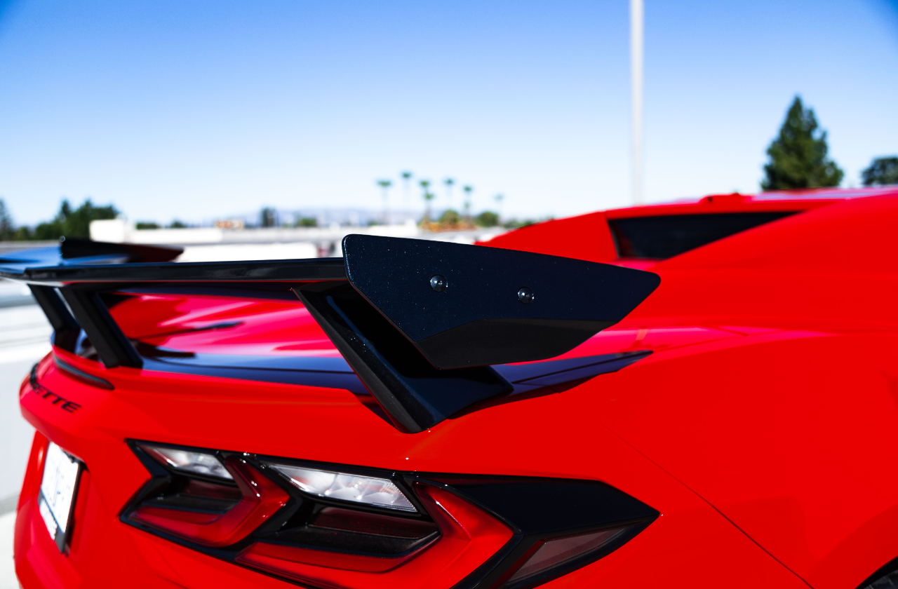 Red Corvette C8 (25)