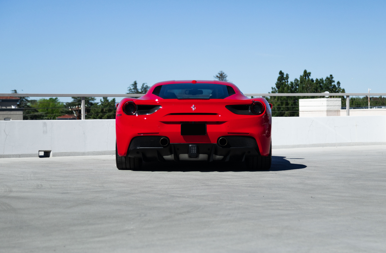 Red Ferrari 488 Coupe (10)