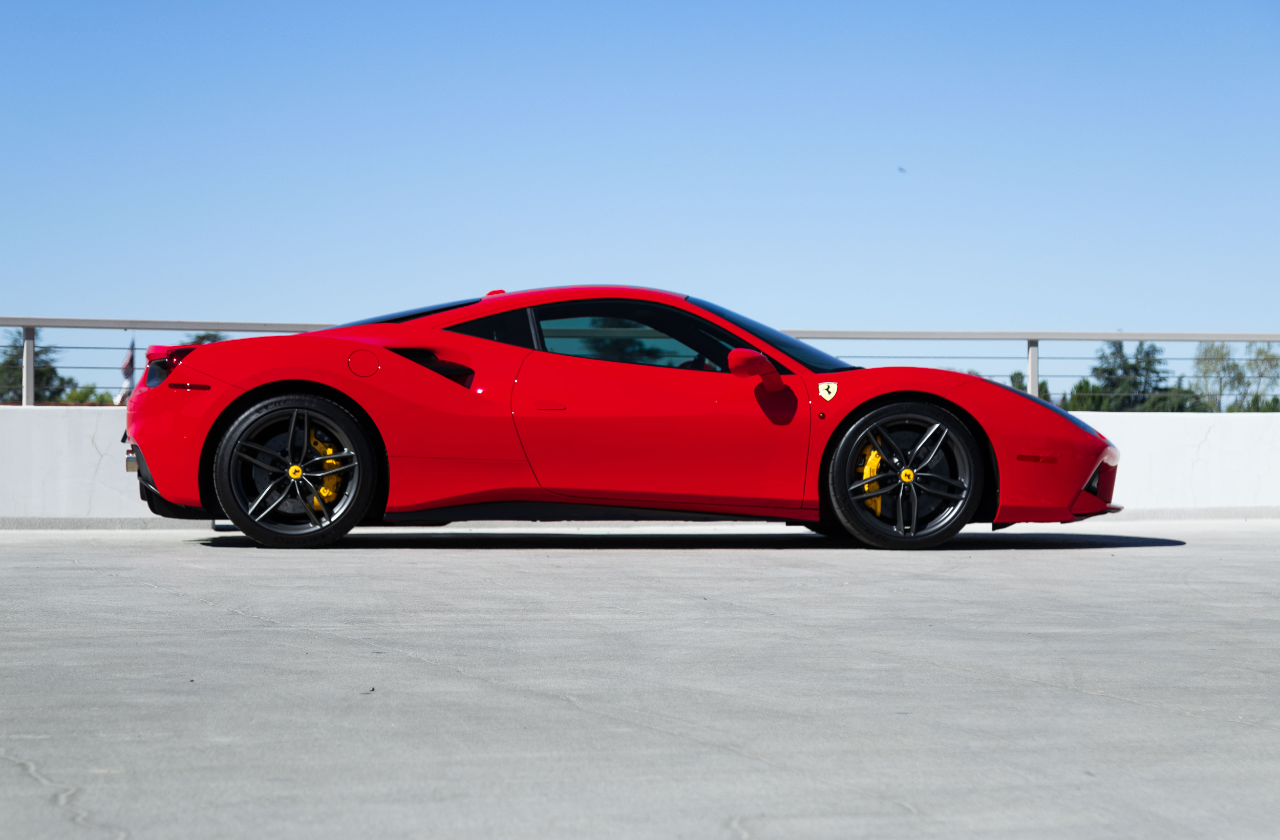 Red Ferrari 488 Coupe (11)