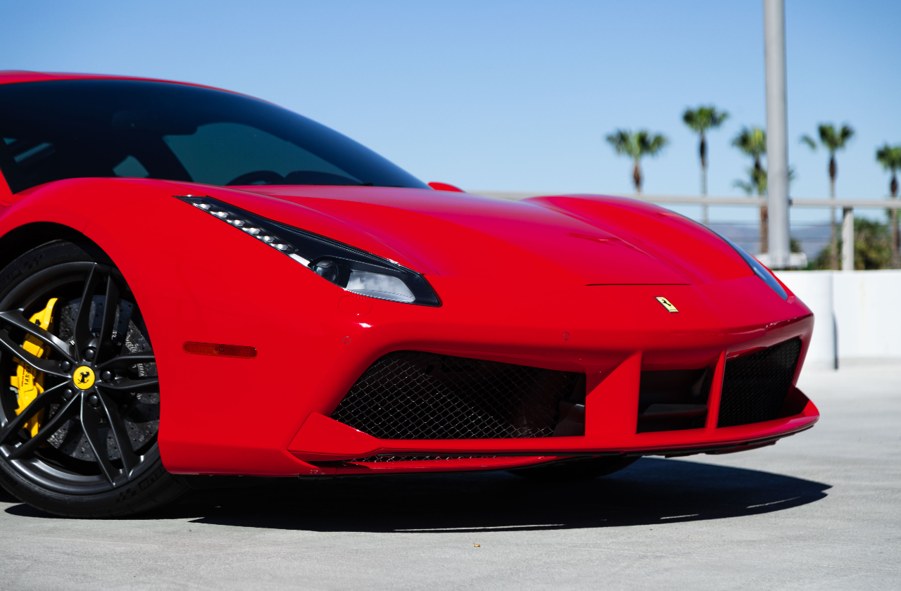 Red Ferrari 488 Coupe (29)