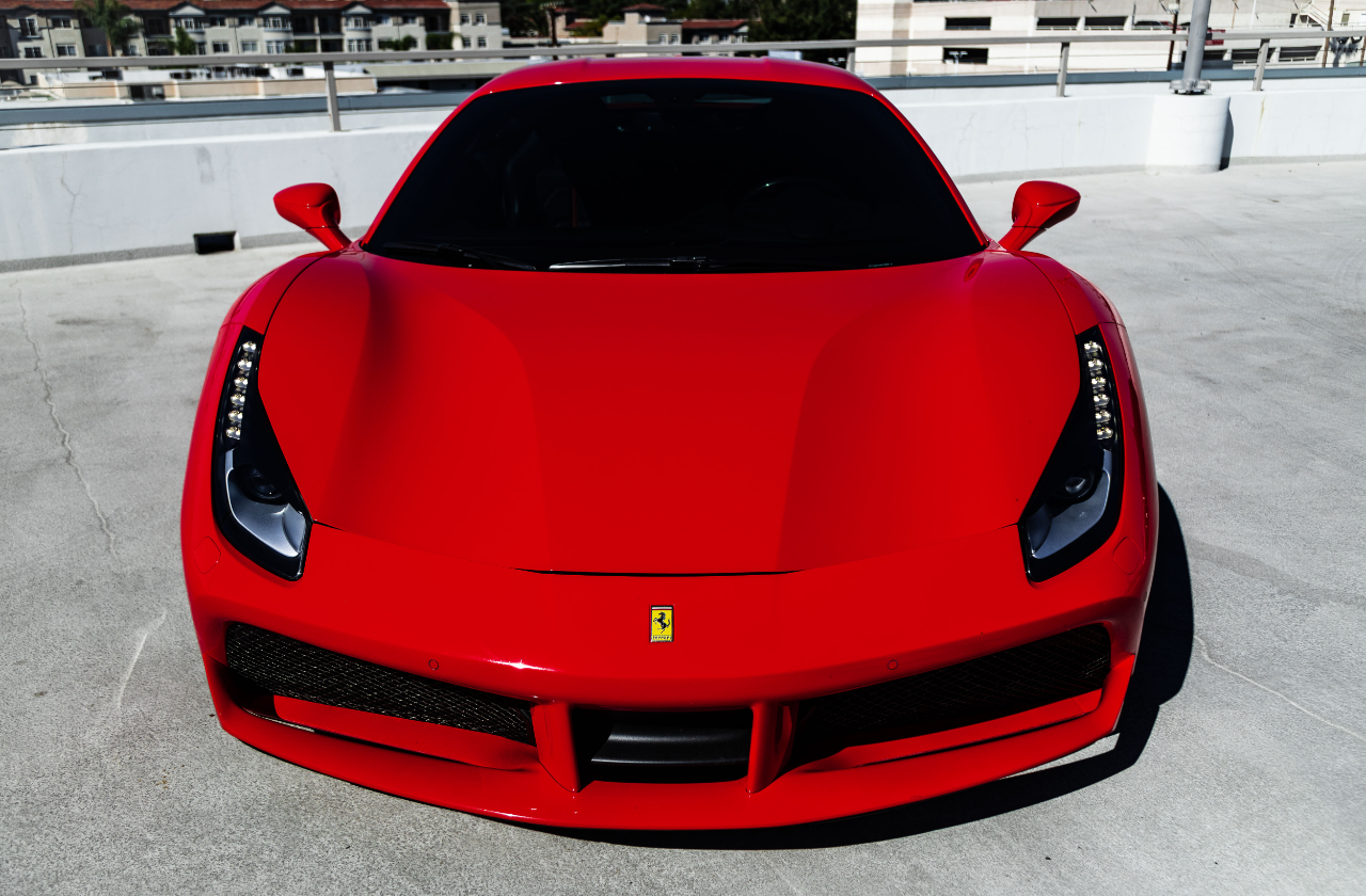 Red Ferrari 488 Coupe (37)