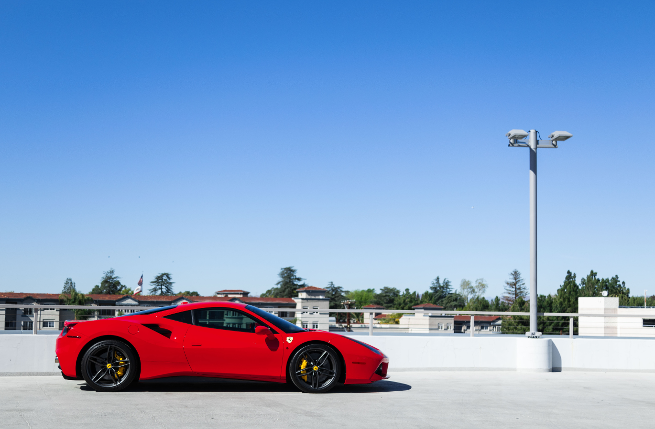 Red Ferrari 488 Coupe (39)