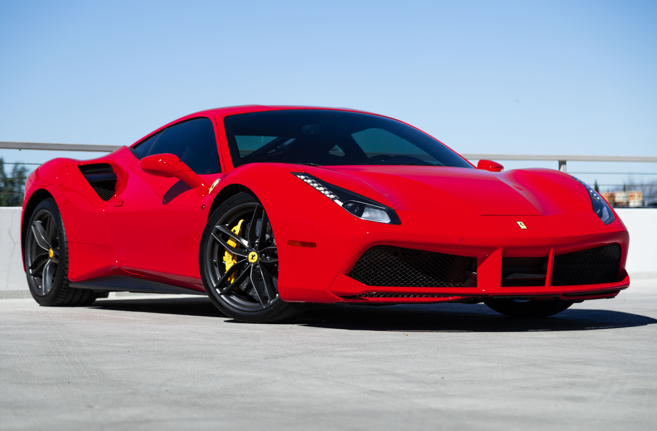 Red Ferrari 488 Coupe (41)