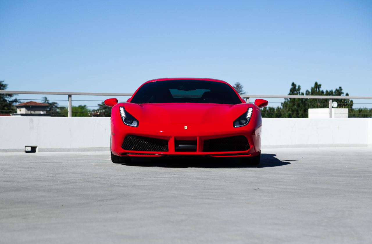 Red Ferrari 488 Coupe (9)